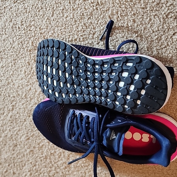 Adidas sneakers - Picture 4 of 4